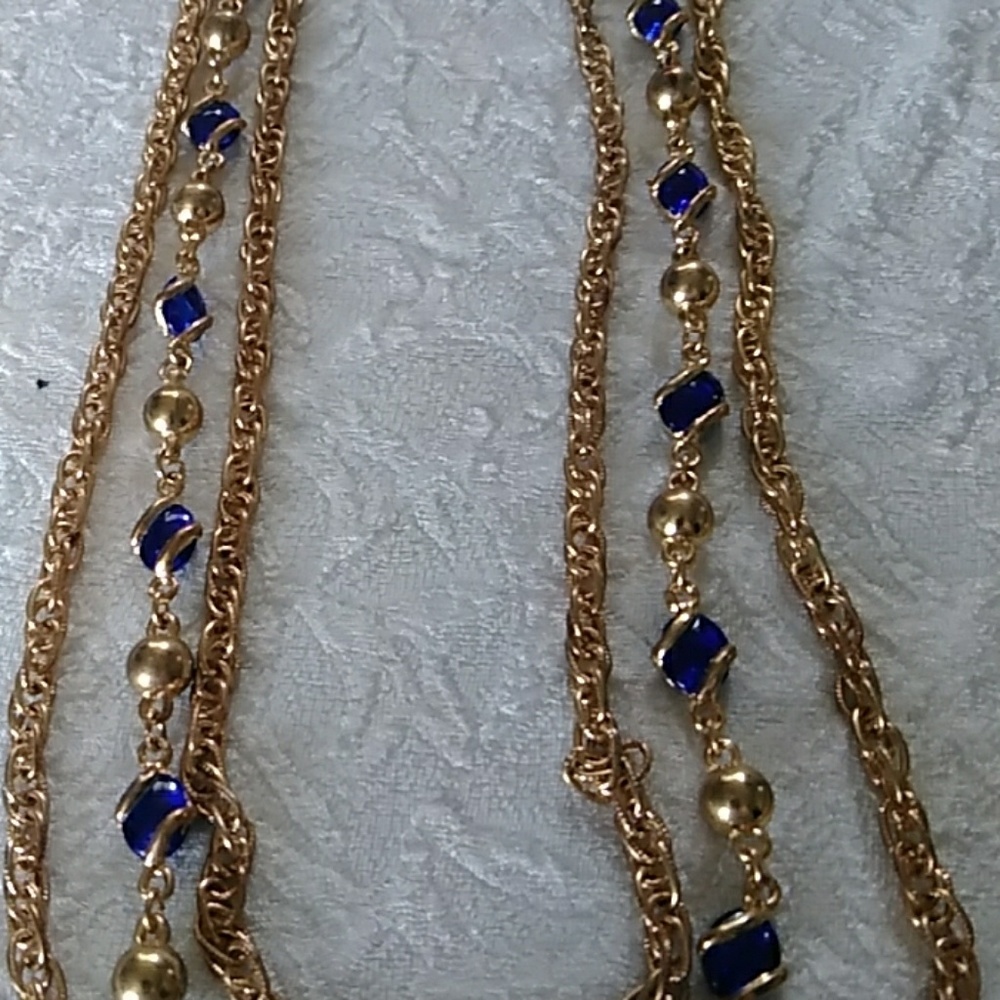 necklace - Picture 2 of 2